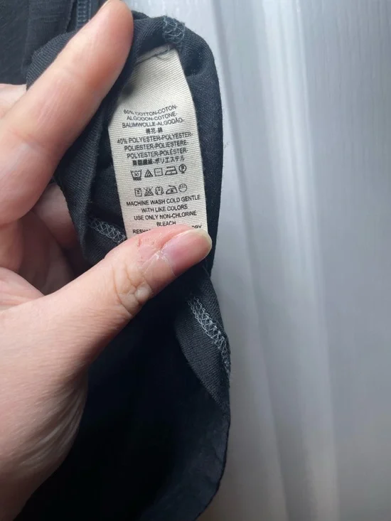 Free People We The Free Women’s Black V-Neck Short Sleeve Top Size Medium - Picture 10 of 10